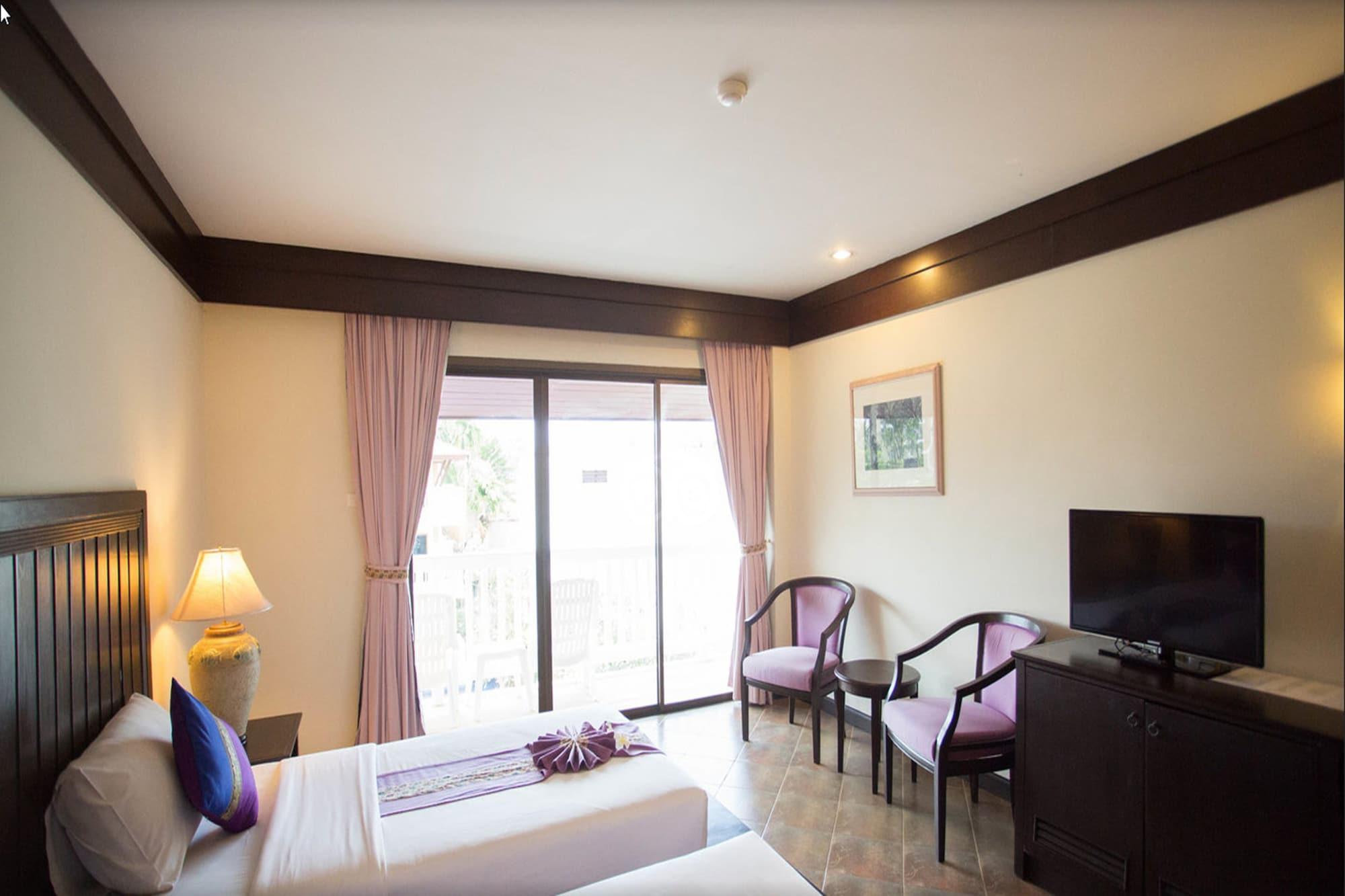 Kata Poolside Resort Sha Extra Plus Exterior photo