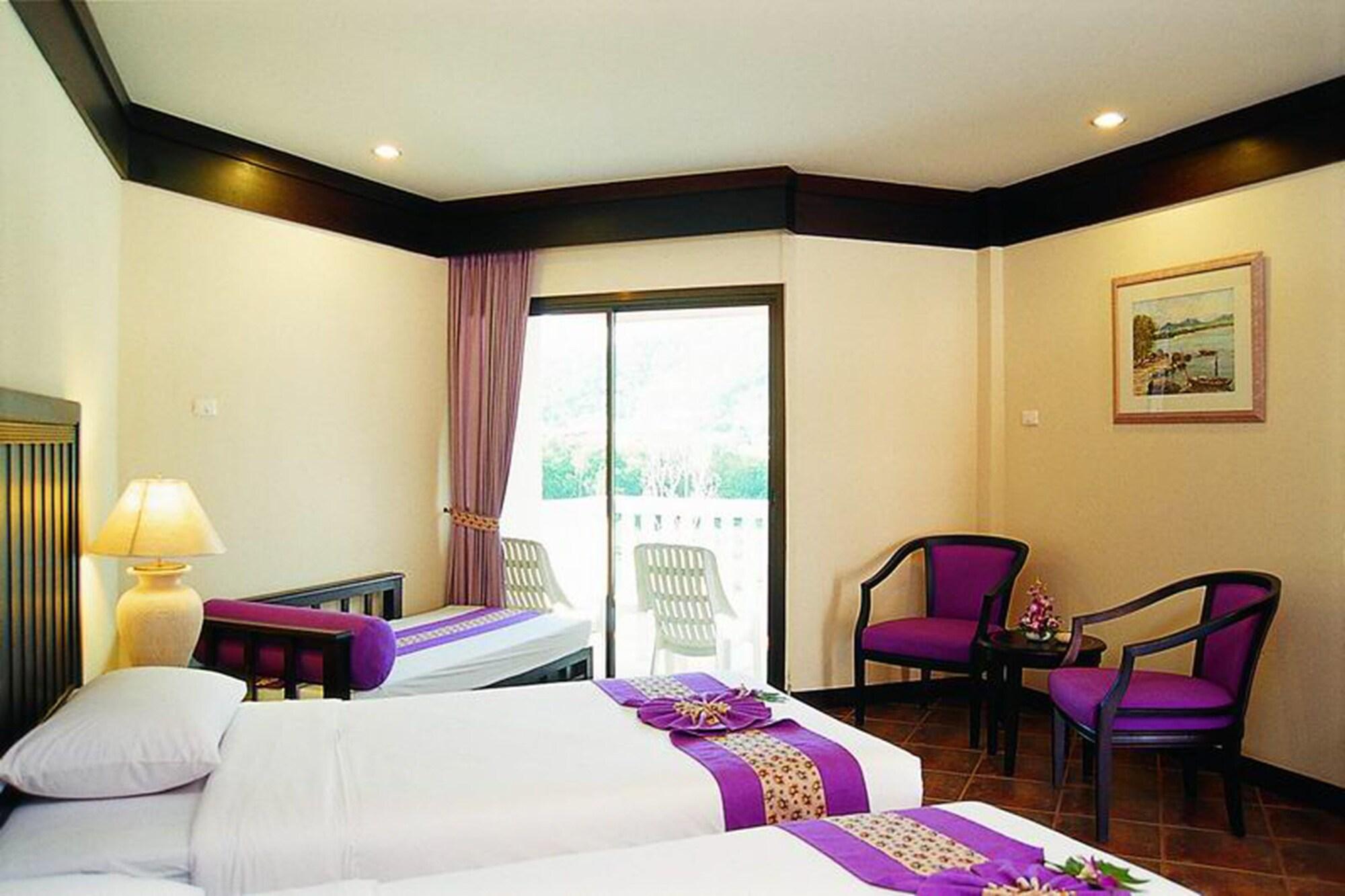 Kata Poolside Resort Sha Extra Plus Exterior photo